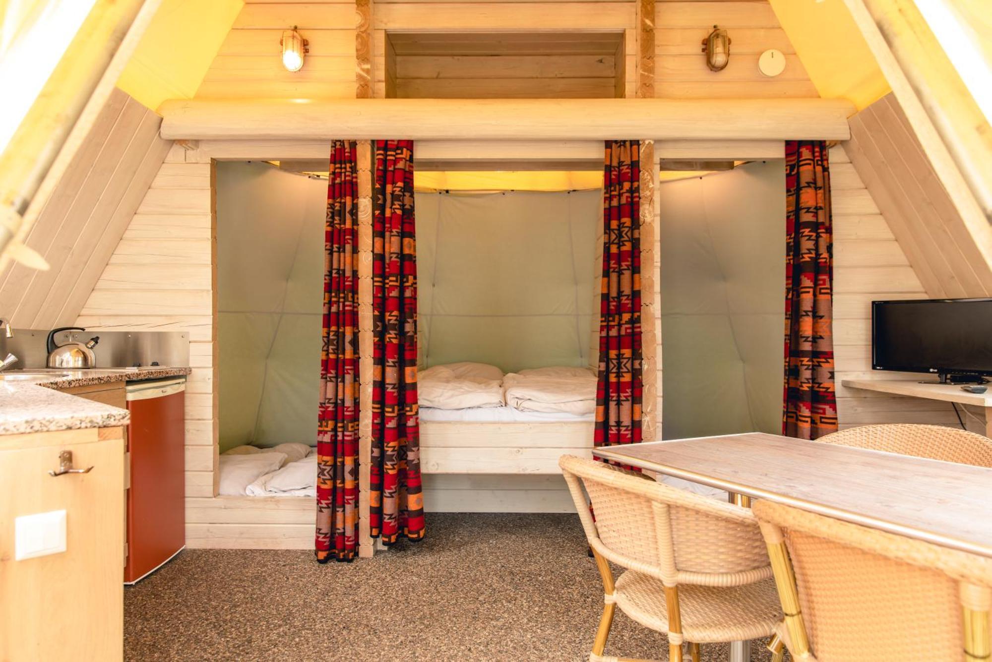 Aldeamento Turístico Vakantiepark Slagharen 3*